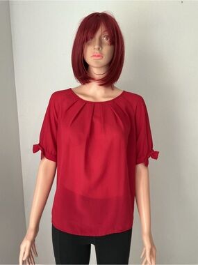 Pretty Good Red Short-Sleeve Pleated Blouse with Tie Cuffs